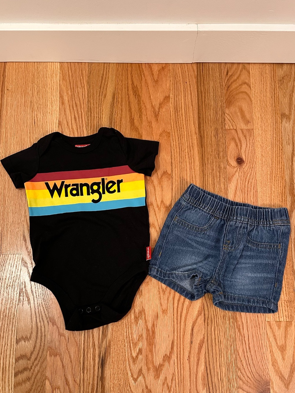NWOT Wrangler Black Baby Bodysuit with Rainbow Stripe & Denim Shorts, 3-6 Months